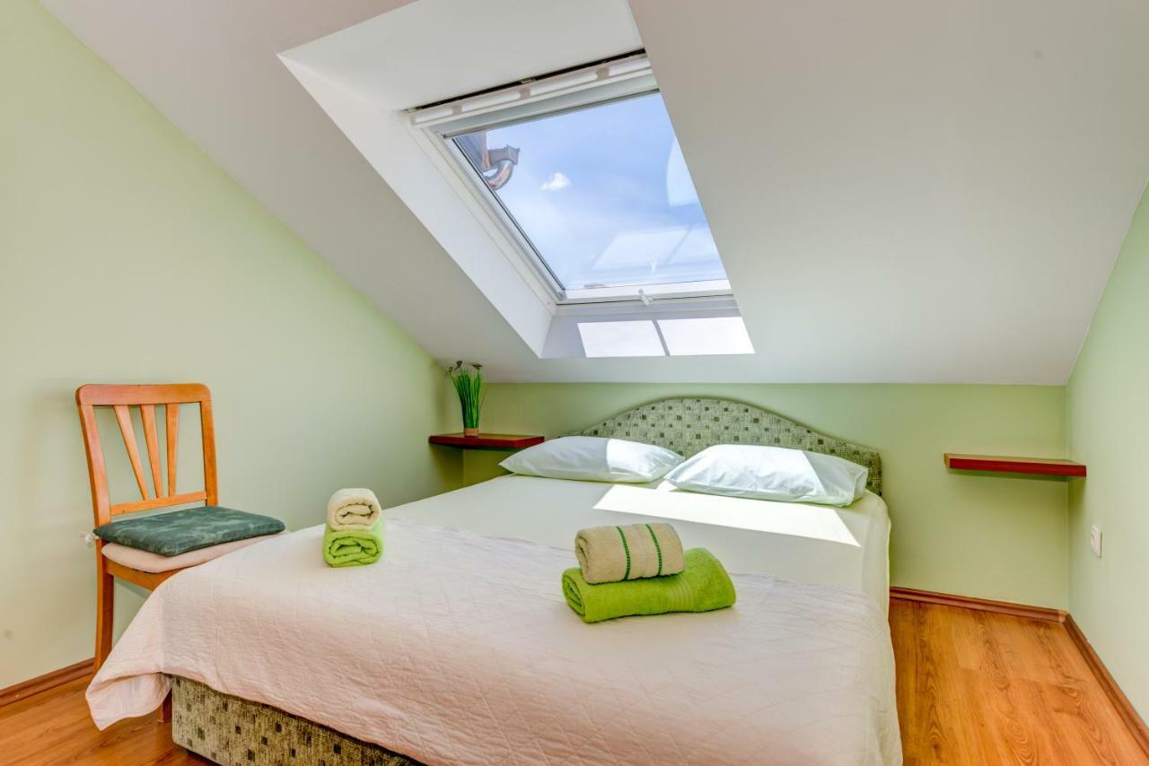 Natali Apartment Omis Exterior photo